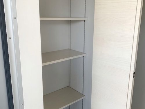 (玄関)